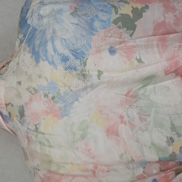 Vintage Natori Bathrobe - Picture 10 of 12